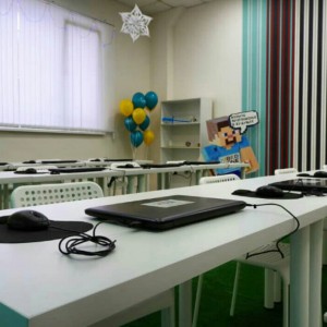 KIBERone для будущих КиберГероев в Ижевске! - КИБЕРшкола программирования для детей, компьютерные курсы для школьников, начинающих и подростков - KIBERone г. Красноярск